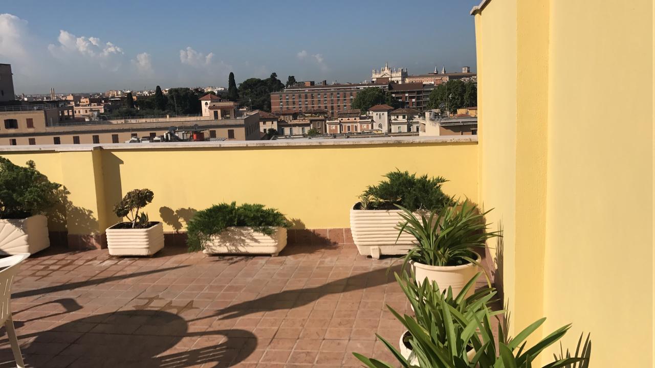 Alojamento de Acomodação e Pequeno-almoço Romana Roma