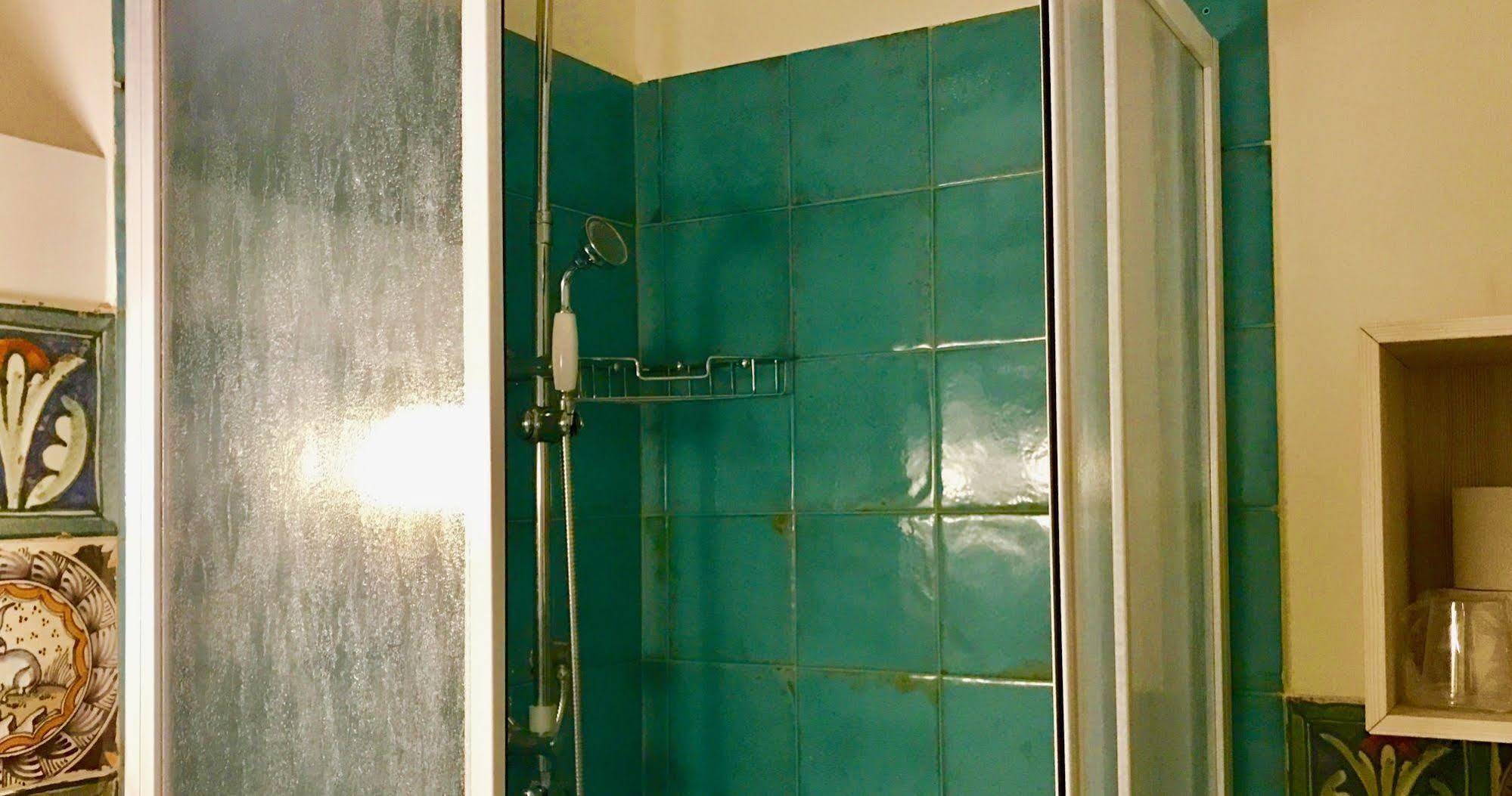 Alojamento de Acomodação e Pequeno-almoço Romana 2*